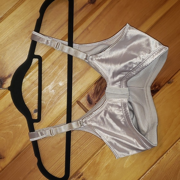 Glamorise & platex 18 hour bras - Picture 11 of 15